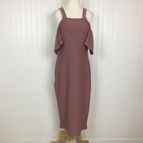Boohoo Dresses & Skirts - NWT BooHoo Plus summer pink midi bodycon dress 16